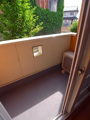 クレセント　Ｂのバルコニー
