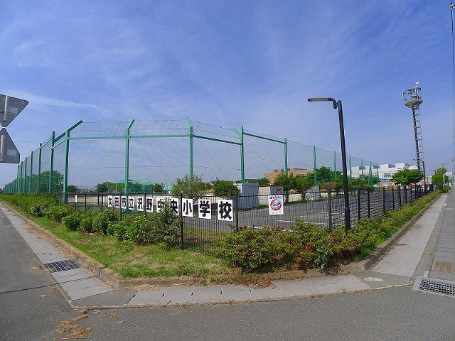 ラヴェンナの周辺|沢野小学校まで1900m