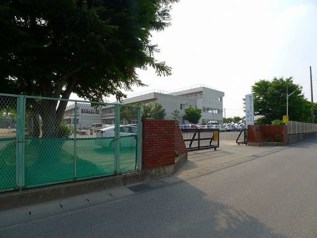 アムール　Ａの周辺|太田市立城西小学校まで1200m