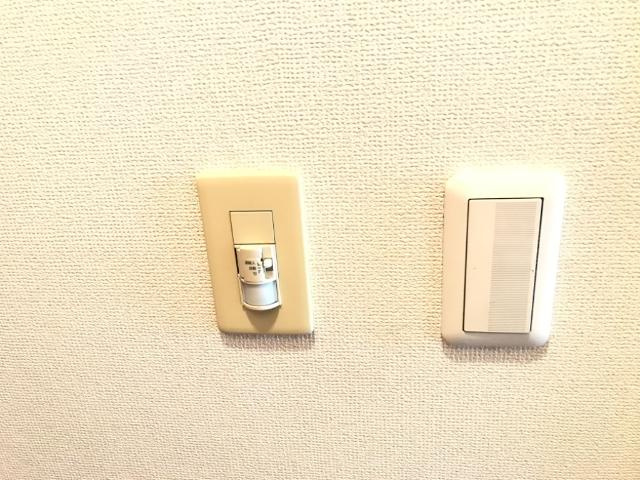 パルティールＴの設備|人感センサーライト
