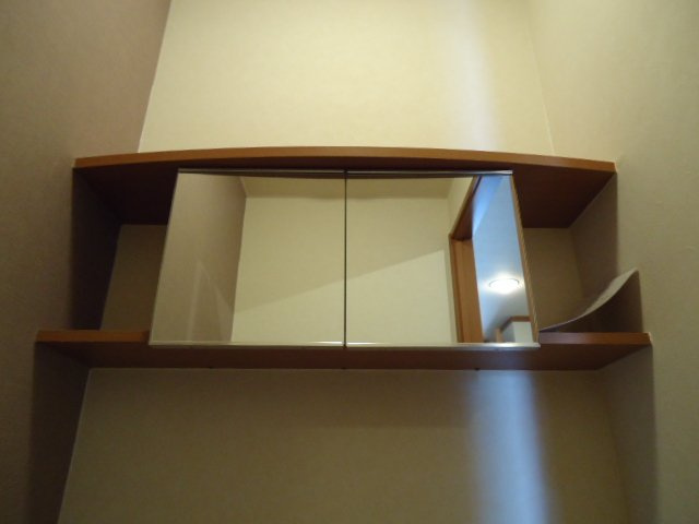 グレイス　ヴィラの収納|トイレ収納
