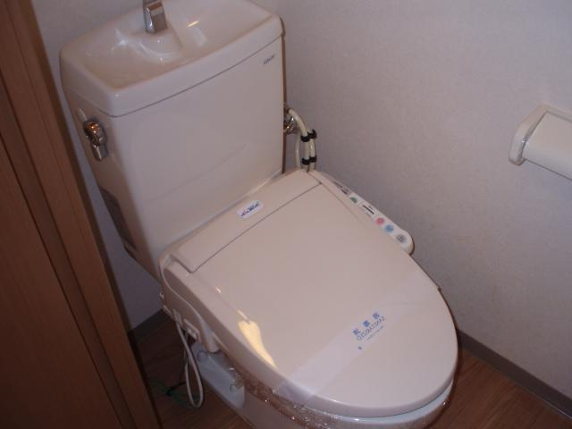 パルティールＴのトイレ|シャワー付トイレ