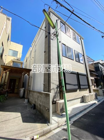 クレア南千住の外観