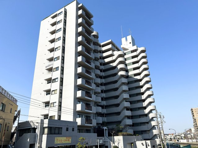 アルシオン戸田公園の外観|アルシオン戸田公園１１階部分のお部屋は通常仲介手数料１３８万２７００円→０円にて即日現地案内可能です！