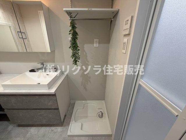 ライオンズガーデン枚方藤阪のランドリースペース|ドラム式も設置可能
■物件内覧・資金計画相談・住宅ローン相談、リフォーム相談、お問合せ受付中■
※当日・翌日のご内覧、ご相談はお電話でのお問合せがスムーズです！