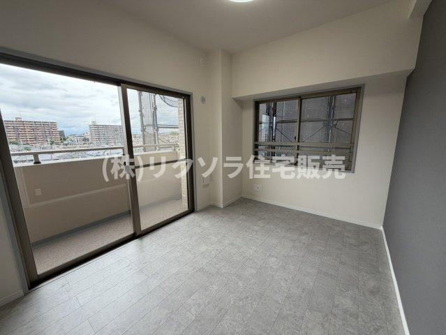 ライオンズガーデン枚方藤阪の子供部屋|洋室5.0帖
■物件内覧・資金計画相談・住宅ローン相談、リフォーム相談、お問合せ受付中■
※当日・翌日のご内覧、ご相談はお電話でのお問合せがスムーズです！