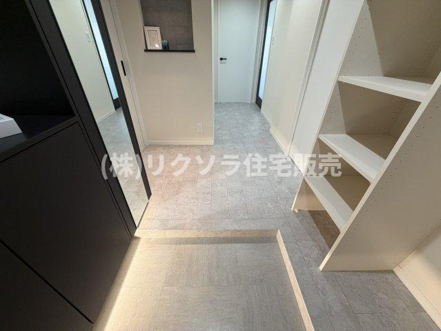 ライオンズガーデン枚方藤阪の内装|玄関内部
■物件内覧・資金計画相談・住宅ローン相談、リフォーム相談、お問合せ受付中■
※当日・翌日のご内覧、ご相談はお電話でのお問合せがスムーズです！