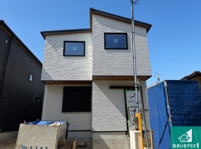 大阪狭山市大野台　新築一戸建ての外観|現在建築中！落ち着いた街並みで新生活を始めることが出来そう！周辺の物件も併せてご紹介させて頂きます！