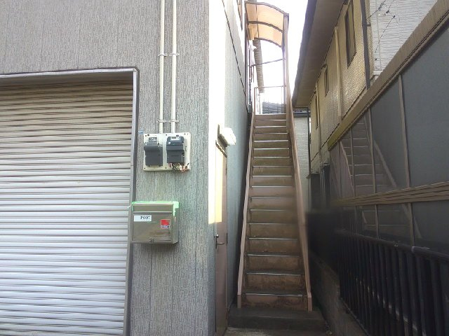 松戸市六実３丁目の倉庫