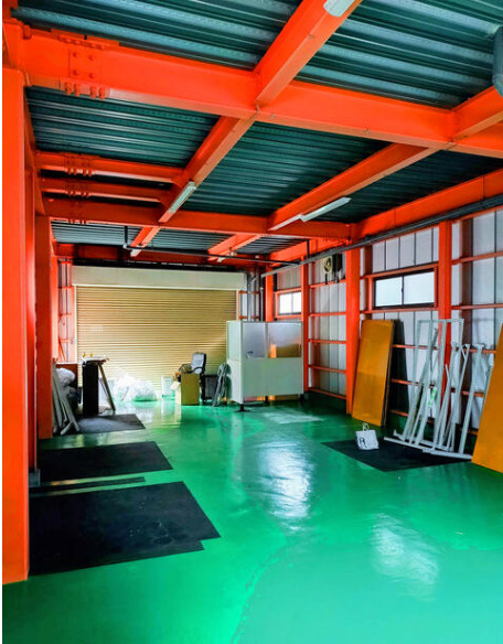 松戸市六実３丁目の倉庫の内装