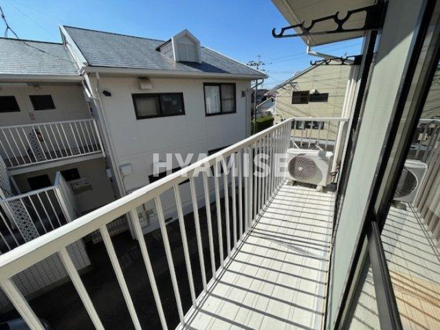 プレジール宮小路A棟のバルコニー
