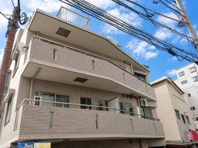 【外観】 | 天野ビル | 鉄筋コンクリート造のがっちりとした建物。