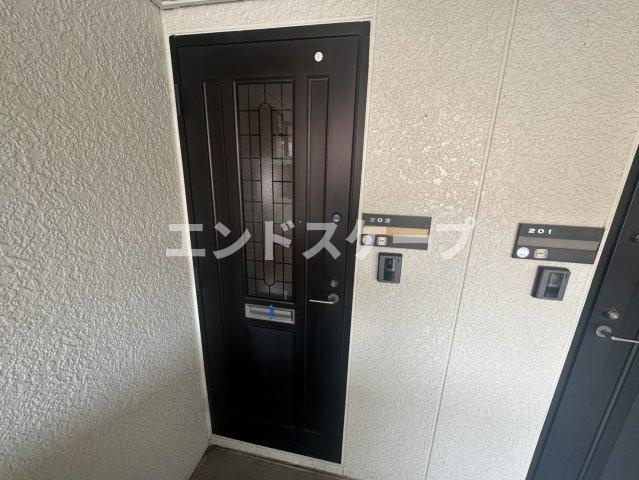 グランドール上並榎Ｂの玄関