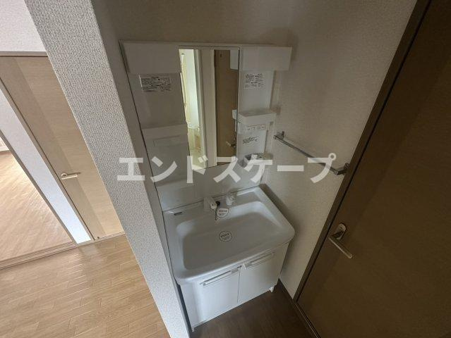 グランドール上並榎Ｂの洗面所