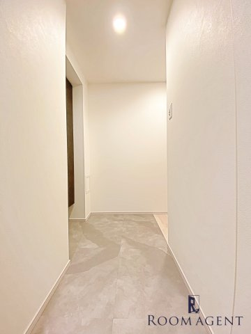S-RESIDENCE高岳bresa(ブレサ)の玄関
