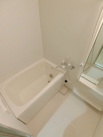 メゾンやえの浴室