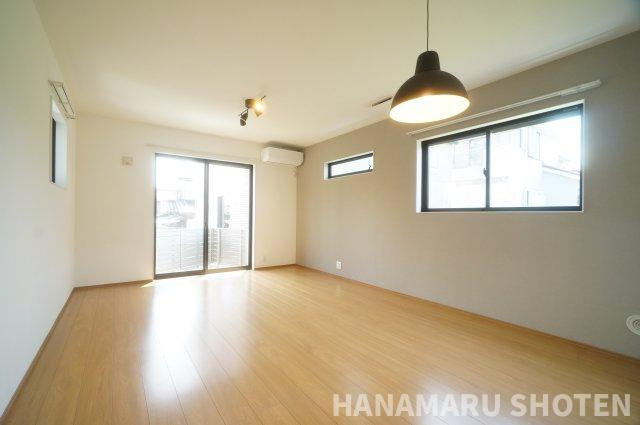 中古　千葉市若葉区桜木の居間・リビング|＊当日ご案内可＊ご希望の物件まとめてご案内！弊社が掲載していない物件でもOK♪お気軽にご相談ください ♪お電話でのお問合わせがスムーズ♪