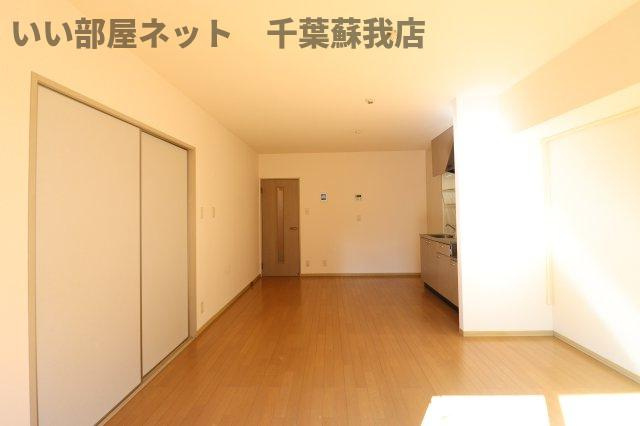 エターナルセンチュリーの居間・リビング|使いやすい居間です