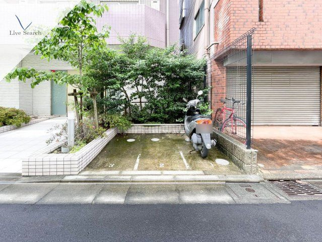 アマヴェル墨田 のその他共用部分|バイク置き場