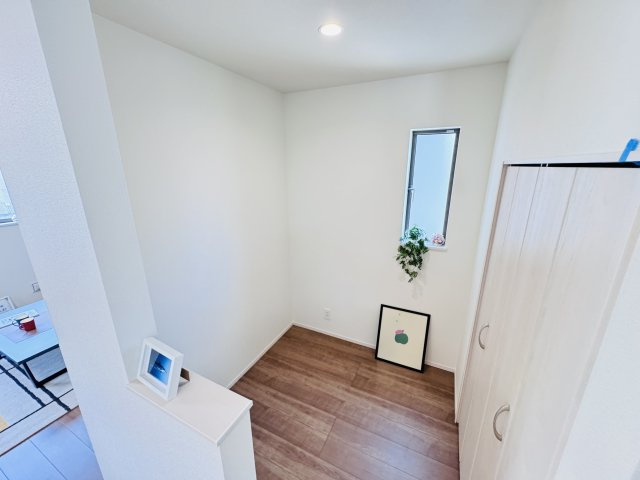 三郷市戸ケ崎新築戸建の内装|リビング横・スタディコーナー