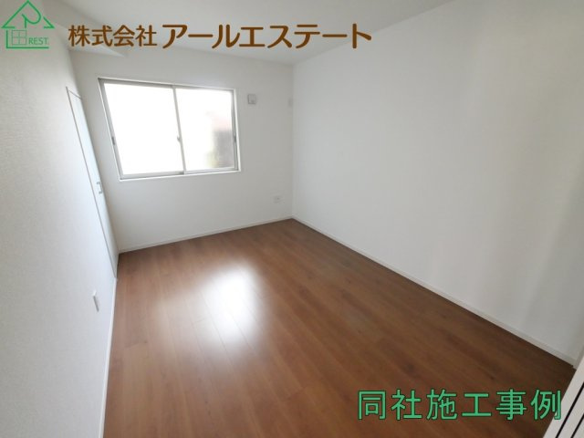 加古川市加古川町粟津　　新築戸建の寝室|同社施工事例