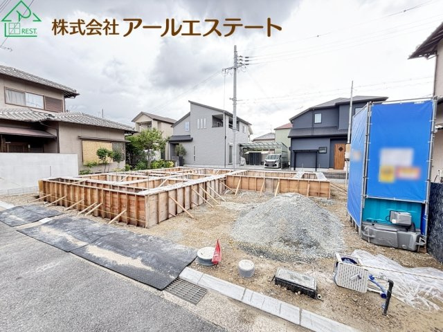 加古川市加古川町粟津　　新築戸建の外観