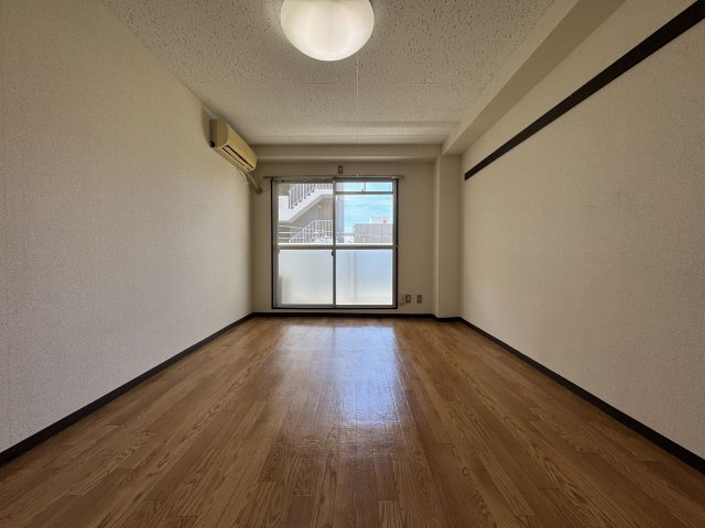 OrientCity池田の居間・リビング
