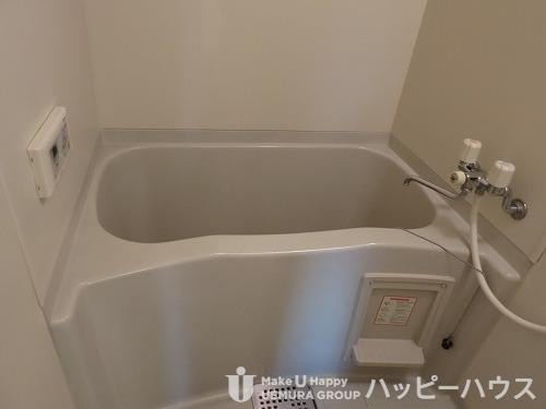 ピュアライフ二日市の浴室