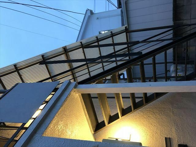 足立区関原３丁目のアパートの外観