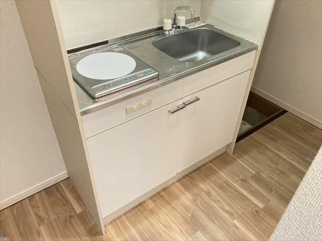足立区関原３丁目のアパートのキッチン