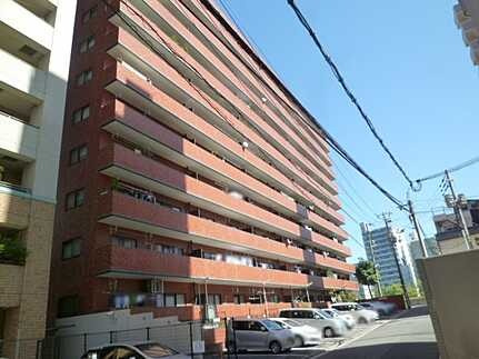 シャンボール河原町の外観