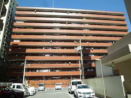 シャンボール河原町の外観