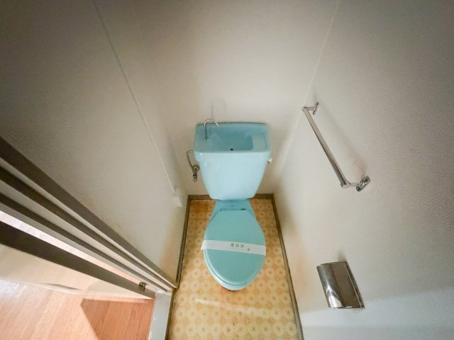 西旭町マンションのトイレ|シンプルで使いやすいトイレです