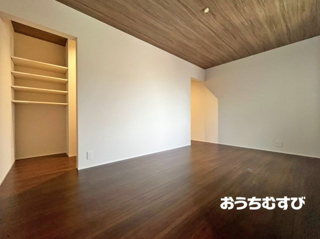 春日井市中野町3期(全1棟)の洋室