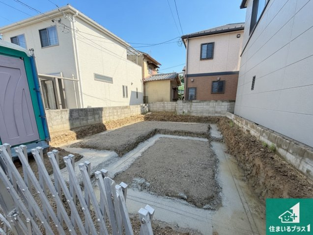 柏原市田辺　新築一戸建ての外観|現在建築中！落ち着いた街並みで新生活を始めることが出来そう！周辺の物件も併せてご紹介させて頂きます！