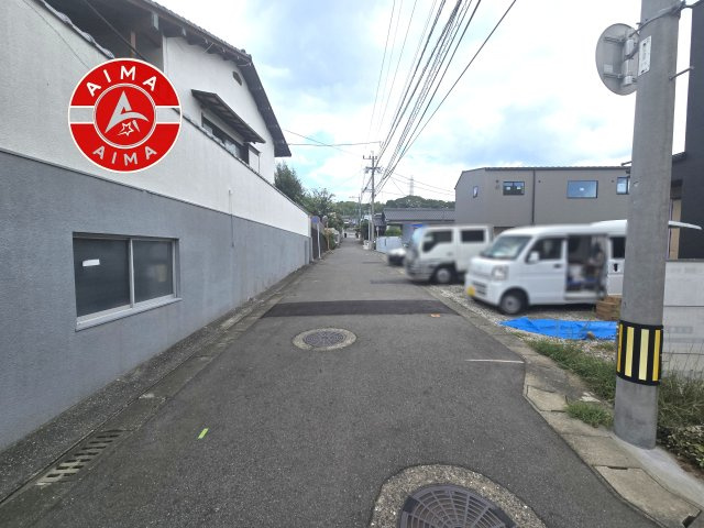 福岡市東区多々良2丁目第1-3棟（3号棟）の外観|前面道路含む現地の写真です。