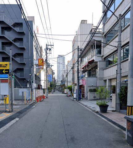 ディアコートセンバの周辺