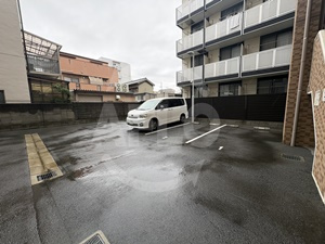 Luxe深江橋のその他共用部分|Luxe深江橋　駐車場