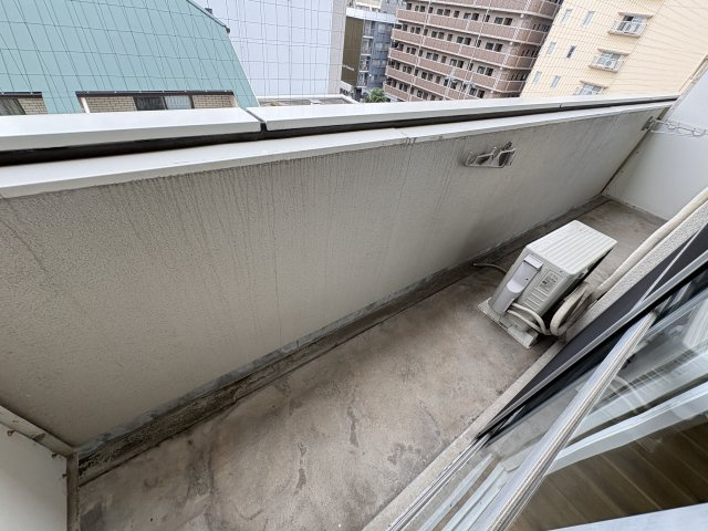 ＹＫビルのバルコニー