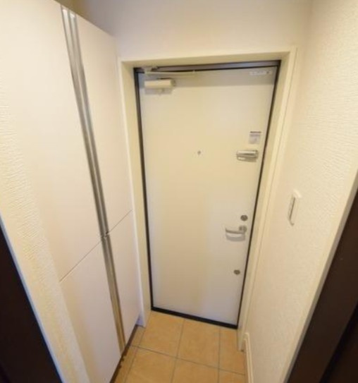 そるふぃーゆ三郷の玄関