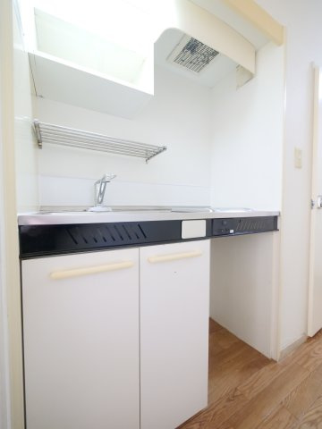リヴェール豊成第1のキッチン|※写真は別の部屋のものです。