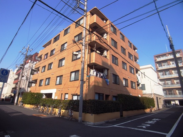 レジェンド吾妻橋の外観|スーパーやコンビニ近く買物便利な新耐震基準マンション、レジェンド吾妻橋は即日現地案内可能となっておりますので、お気軽にお問い合わせください！