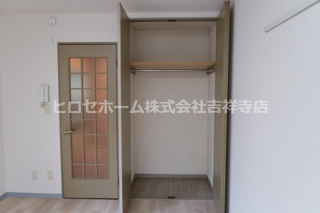 練馬区関町南２丁目のアパートの収納