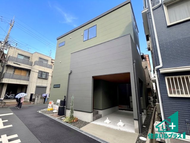 ■枚方市宮之阪　新築一戸建ての外観|お客様に長く安心して住んでいだだける事にこだわった家づくり！住んでからのアフターサービスにもしっかりと取り組んでいます！