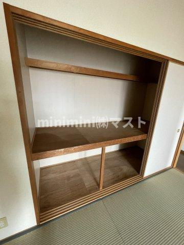 ルミエール花園の収納