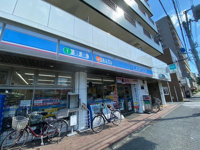 ローソン志茂三丁目店まで100m