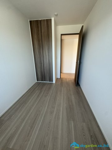 レーベン鵠沼海岸ＢＬＵＥＮＯＶＡの子供部屋|お子さんのお部屋にいかがでしょうか