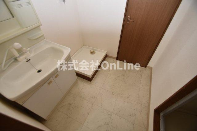 八尾市佐堂町１丁目の賃貸マンションの洗面所