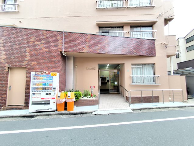 ハイム松江のエントランス