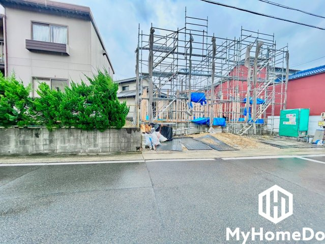 守山区白沢町の前面道路含む現地写真
